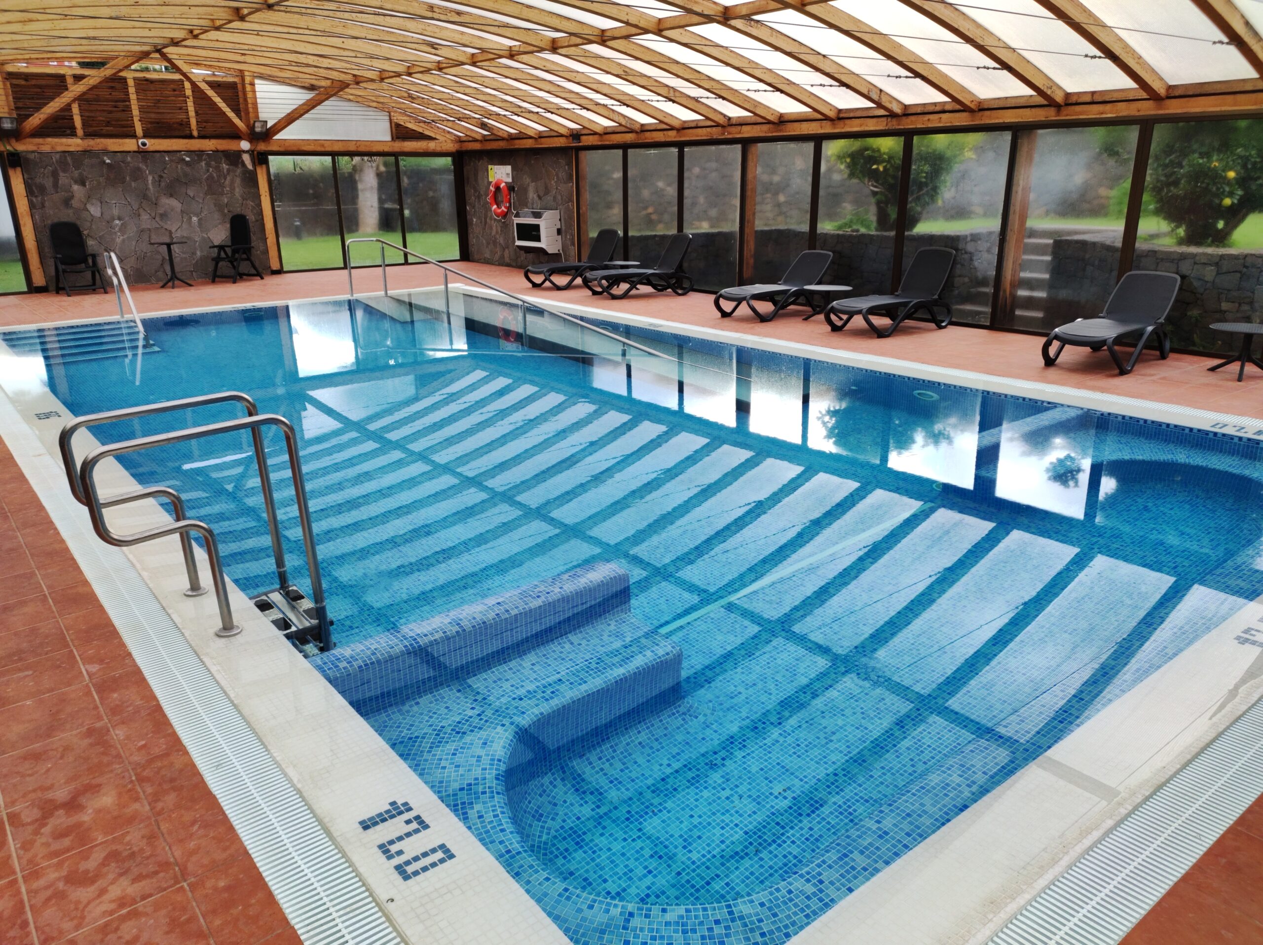 piscina hotel rural tenerife imagen de hotel rural casablanca piscina climatizada tenerife