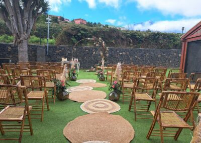 Galería fotos 25 Ceremonia de boda al aire libre en el Hotel Rural Casablanca, Tenerife.